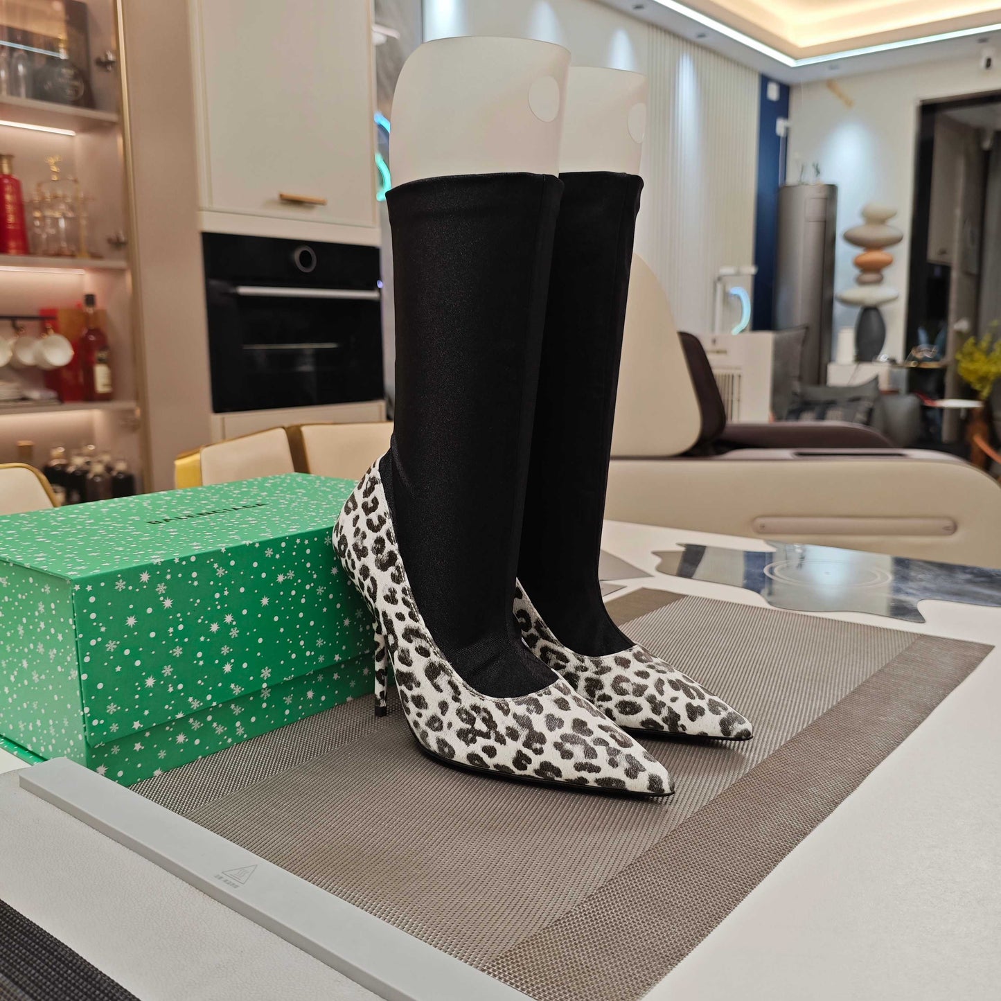 BALENCIAGA 25S POINTED-TOE HIGH HEELS 90 MM IN BLACK FABRIC AND LEOPARD PRINT CALFSKIN STYLE 3 - 35