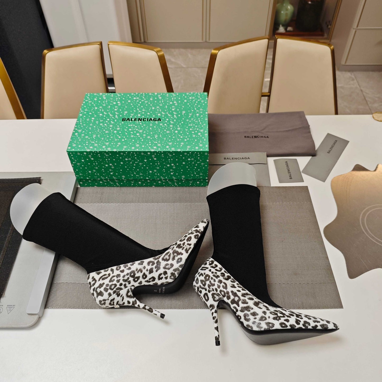 BALENCIAGA 25S POINTED-TOE HIGH HEELS 90 MM IN BLACK FABRIC AND LEOPARD PRINT CALFSKIN STYLE 3 - 35