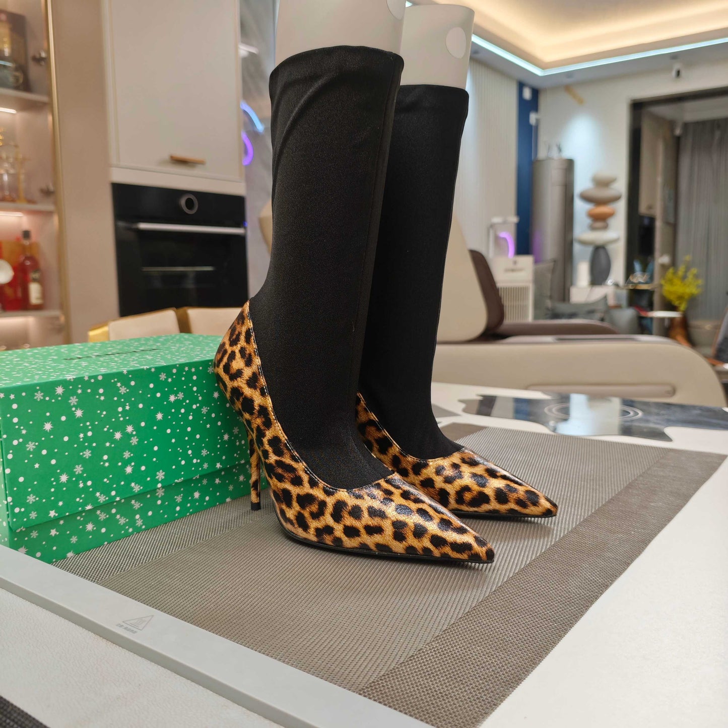 BALENCIAGA 25S POINTED-TOE HIGH HEELS 90 MM IN BLACK FABRIC AND LEOPARD PRINT CALFSKIN STYLE 2 - 35