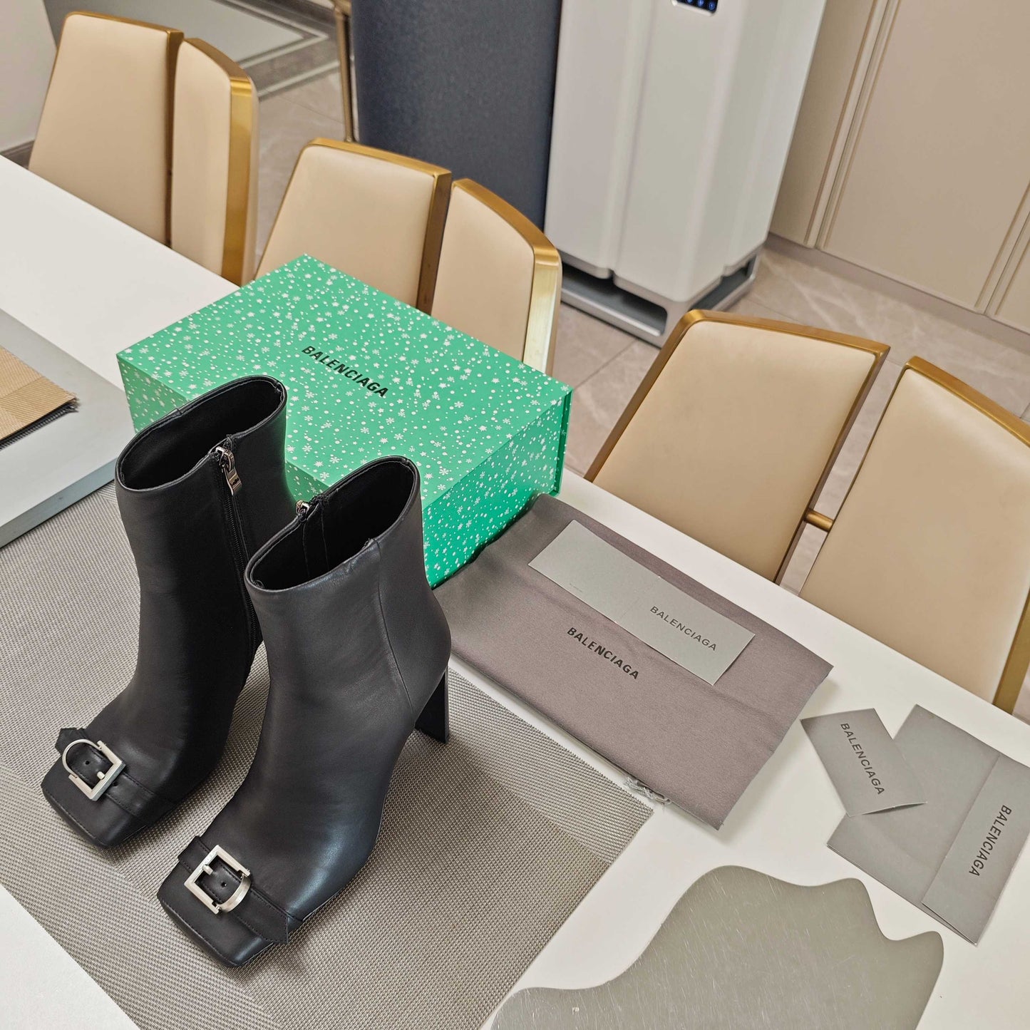 BALENCIAGA 25S BEL AIR BOOTS 115 MM IN BLACK CALFSKIN WITH SILVER HARDWARE - 34