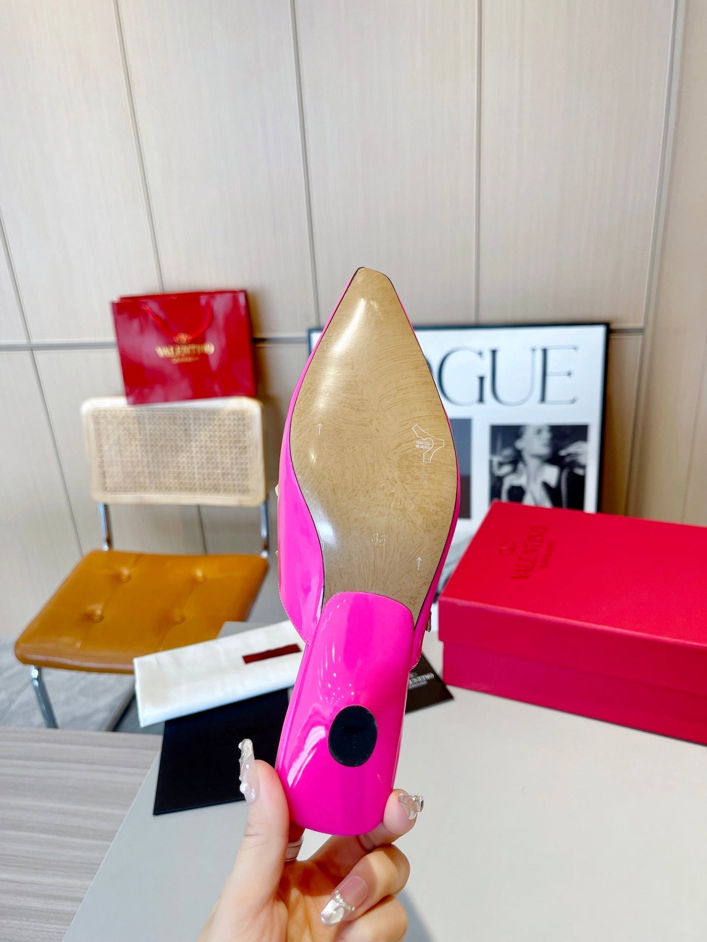 ROCKSTUD CAGED MULES 5 CM IN DEEP PINK CALFSKIN - 34