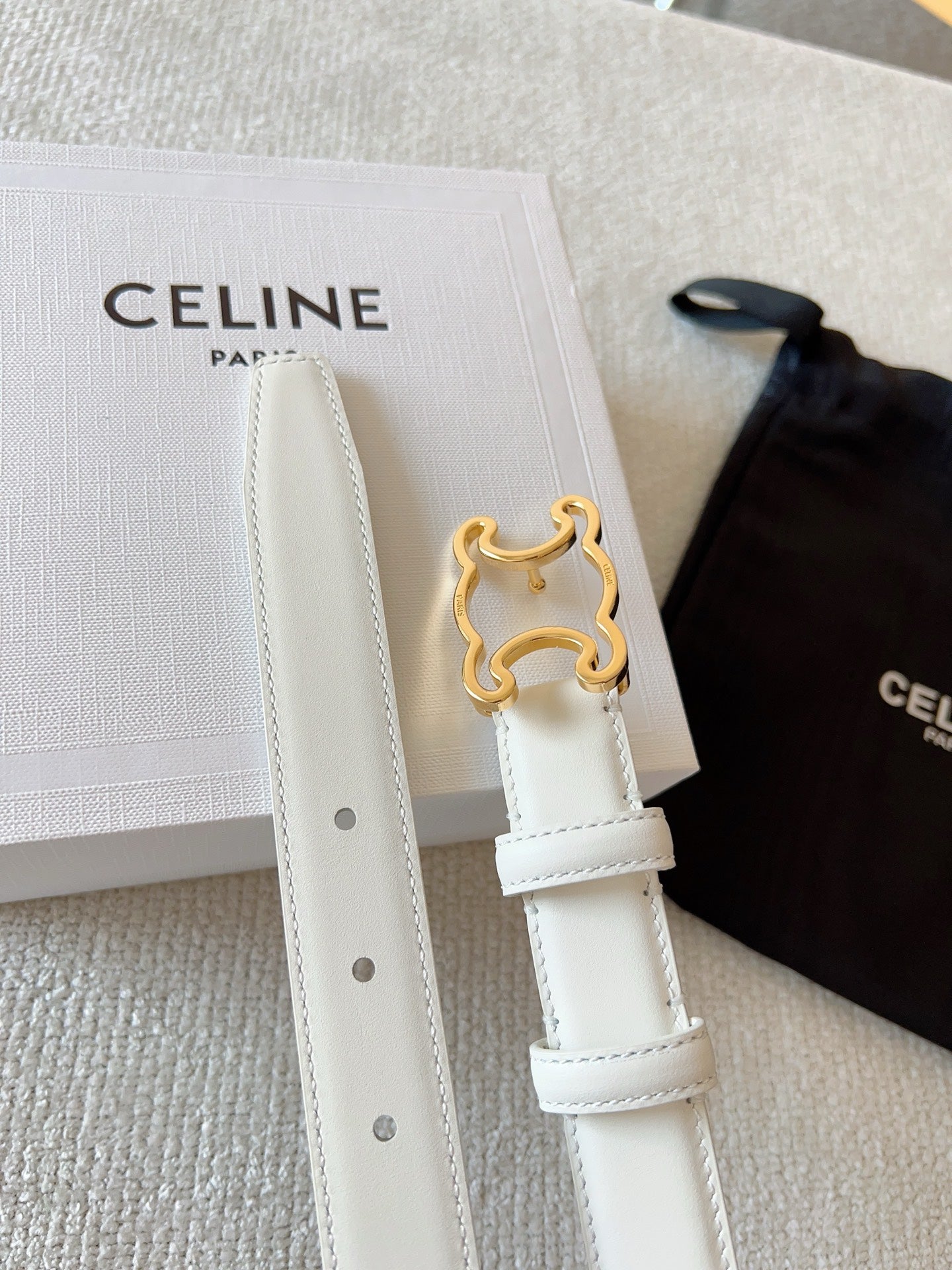 CELINE 25S TRIOMPHE BELT 25MM IN WHITE CALFSKIN GOLD HARDWARE 585788 - 26 - 28