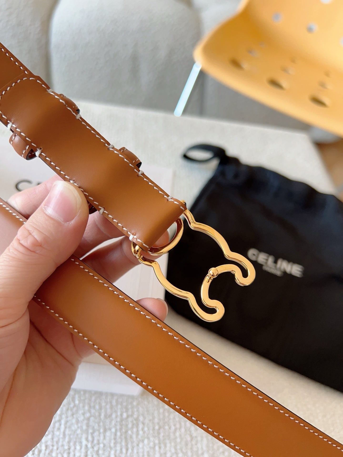 CELINE 25S TRIOMPHE BELT 25MM IN CARAMEL CALFSKIN GOLD HARDWARE 585789 - 26 - 28