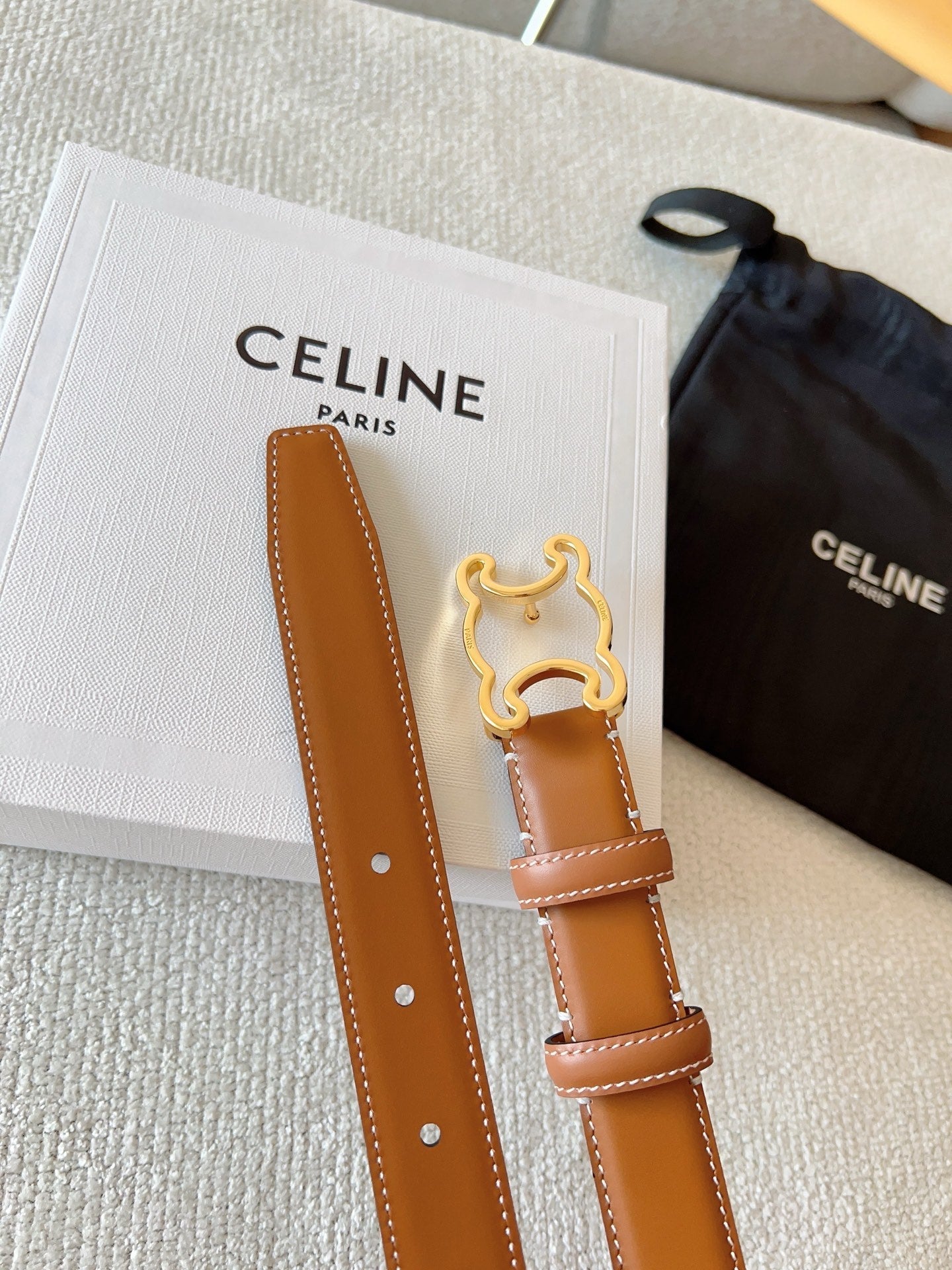 BELT 25MM TRIOMPHE LOGO CUT-OUT IN BROWN SMOOTH CALFSKIN WITH GOLD BUCKLE - 30