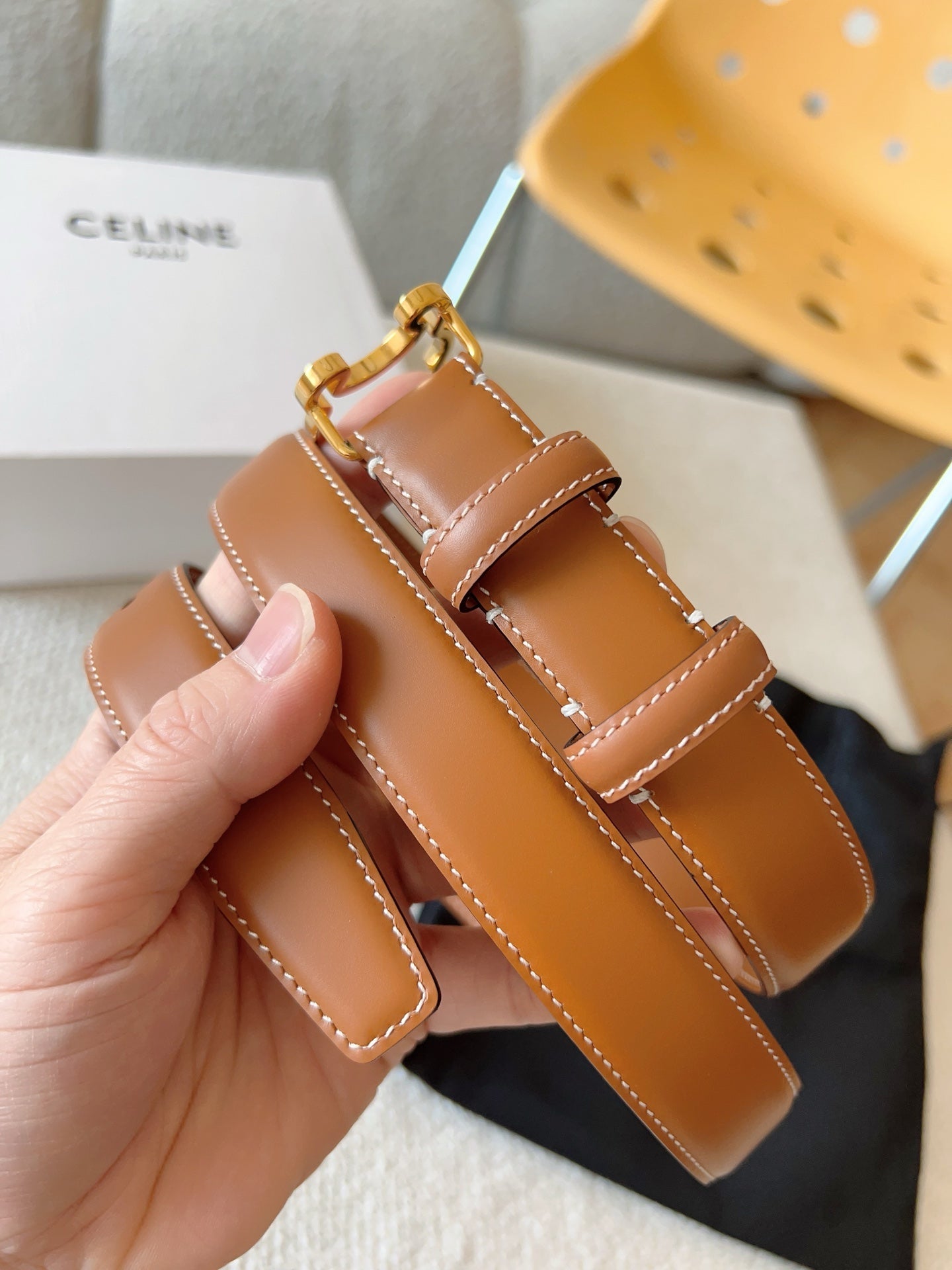 CELINE 25S TRIOMPHE BELT 25MM IN CARAMEL CALFSKIN GOLD HARDWARE 585789 - 26 - 28