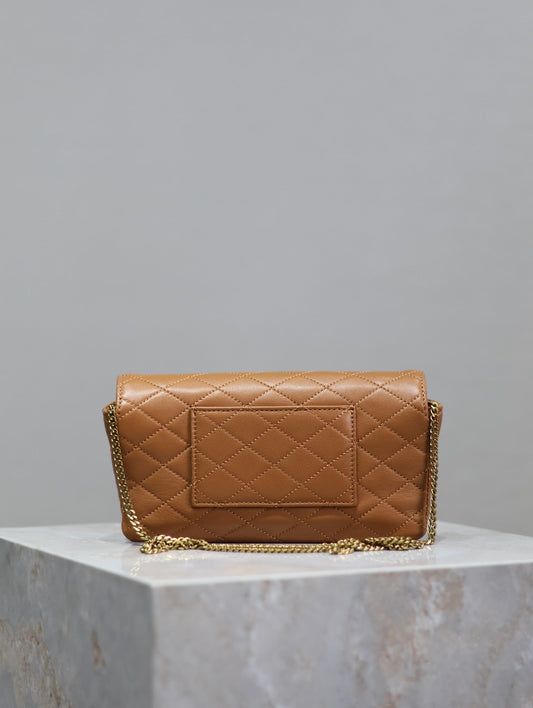 YSL 25S SAINT LAURENT GABY 19 З стьобаної телячої шкіри FOX, ФУРНІТУРА ЗОЛОТОГО КОЛЬОРУ