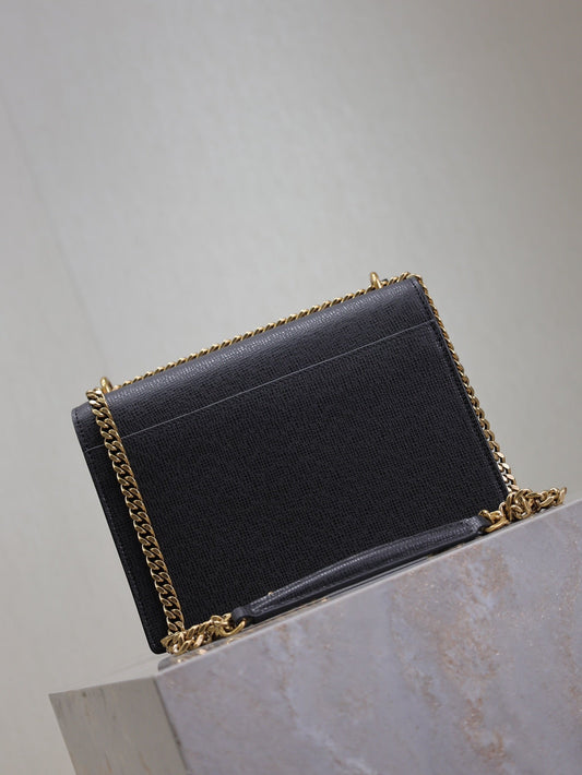 YSL 25S SUNSET MEDIUM 22 IN BLACK GRAINED CALFSKIN GOLD HARDWARE