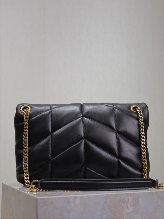 YSL 25S LOULOU PUFFER MM 29 ЧОРНА ТЕЛЯЧА ШКІРА ЗОЛОТА ФУРНІТУРА