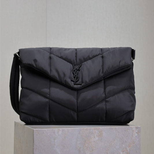 Сумка YSL 25S LOULOU PUFFER 34 з чорного нейлону, чорна фурнітура