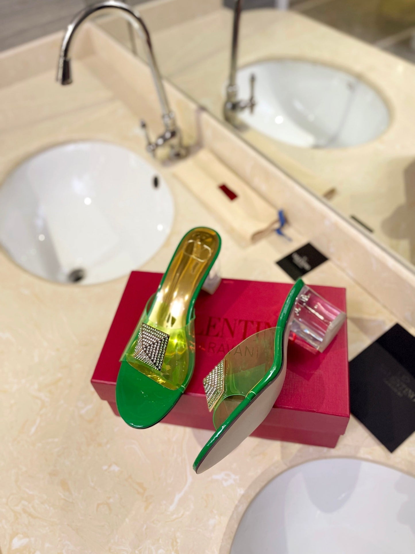 HIGH MULE 60MM IN SHAMROCK GREEN SHEEPSKIN AND TRANSPARENT PVC - 35