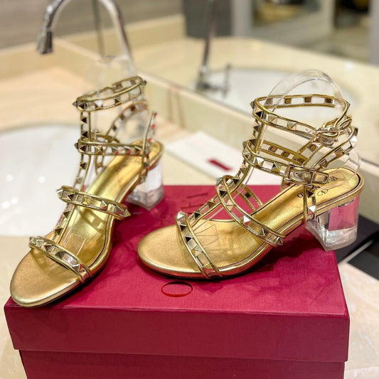 ROCKSTUD SANDAL WITH STRAP IN GOLD CALFSKIN 60 MM - 34