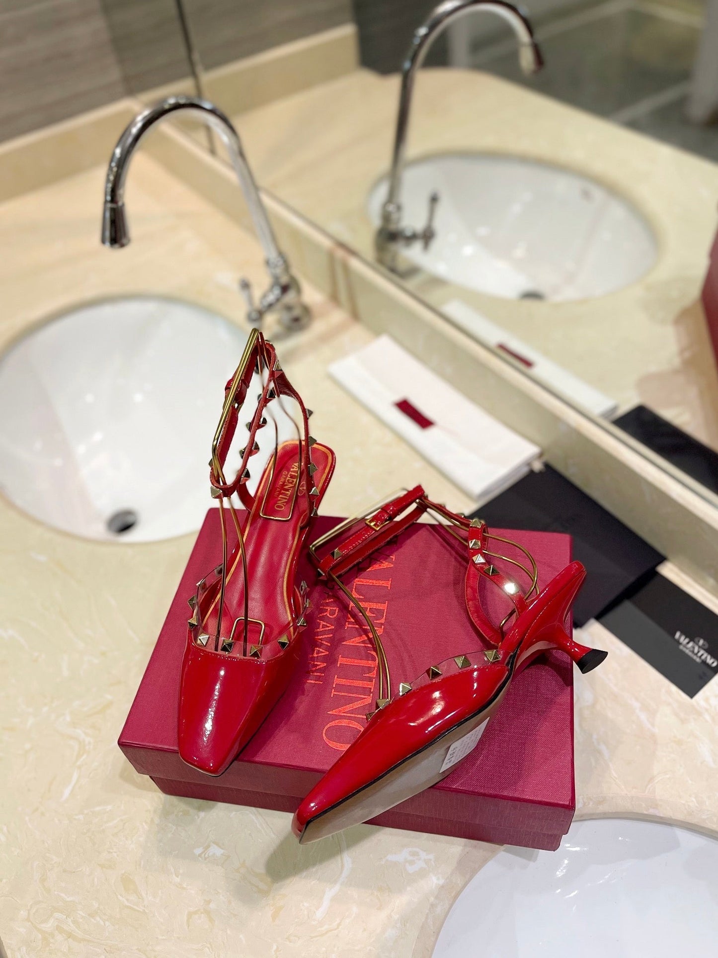 ROCKSTUD SLINGBACK IN CHERRY RED CALFSKIN 50MM - 34