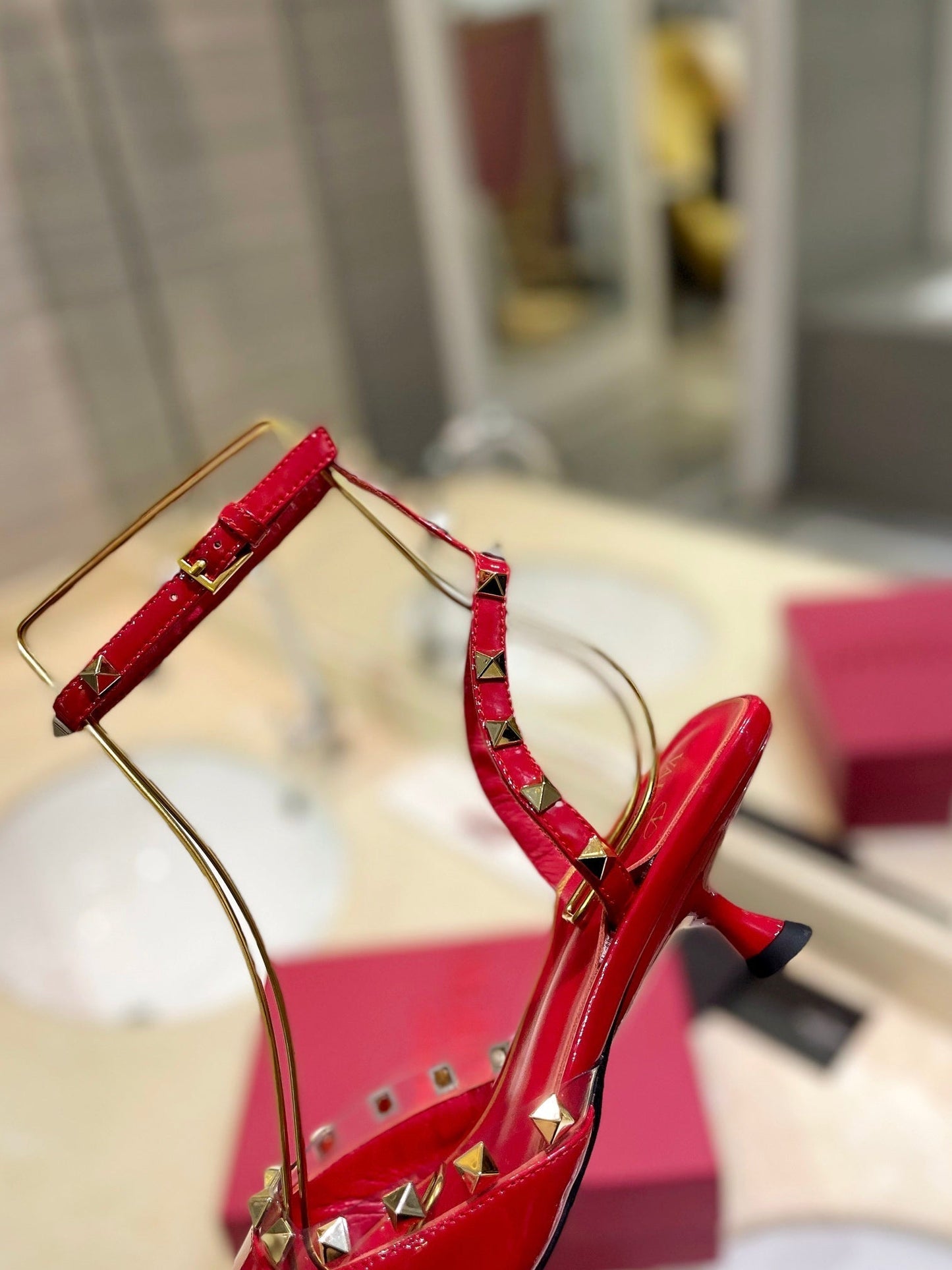 ROCKSTUD SLINGBACK IN CHERRY RED CALFSKIN 50MM - 34