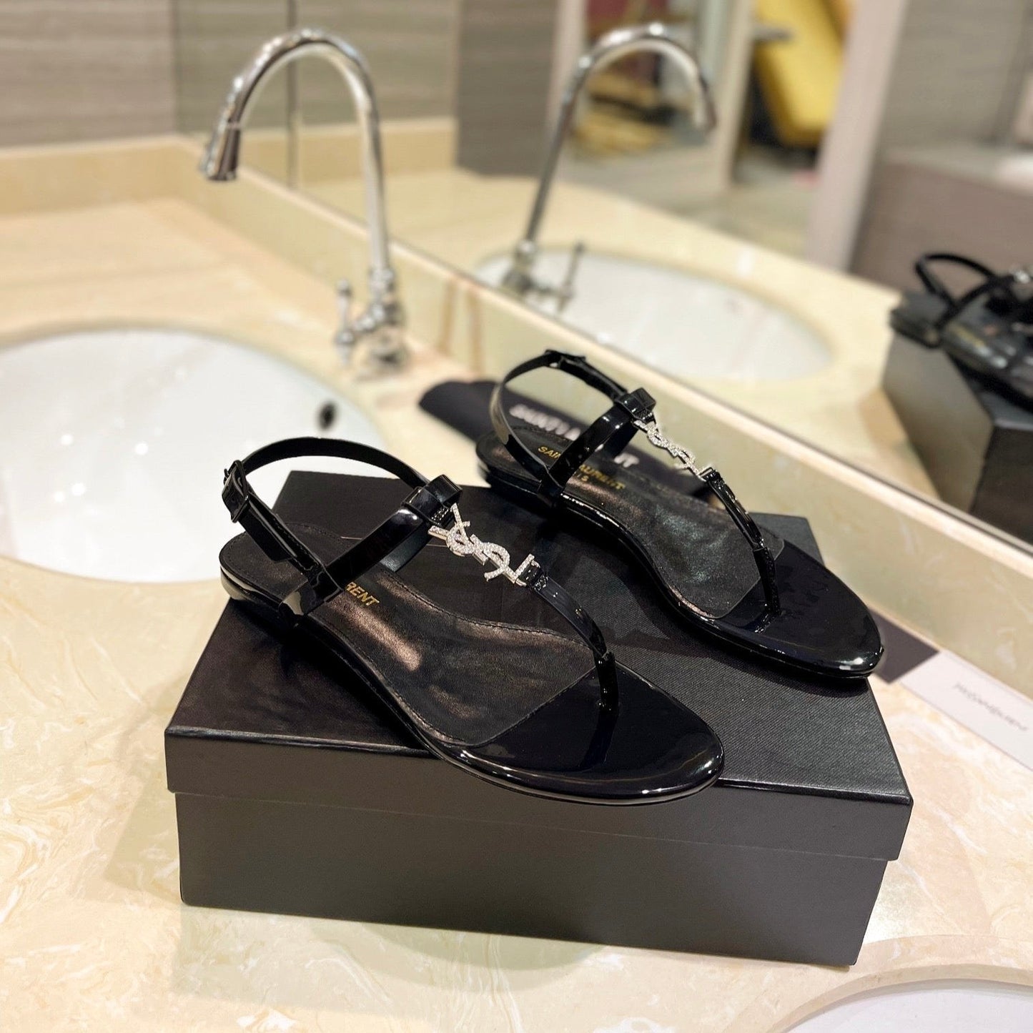 SL CASSANDRA SANDALS BLACK POLISHED CALFSKIN - 35