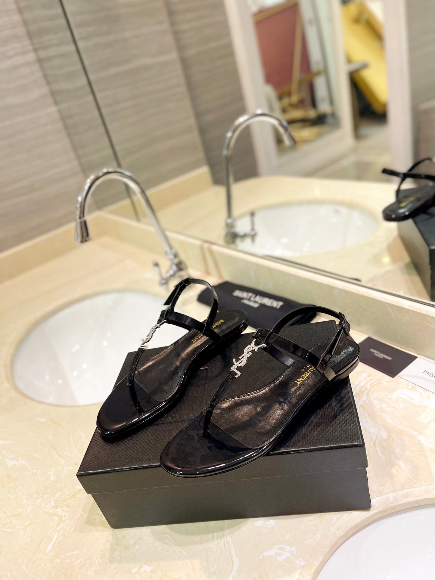 SL CASSANDRA SANDALS BLACK POLISHED CALFSKIN - 35