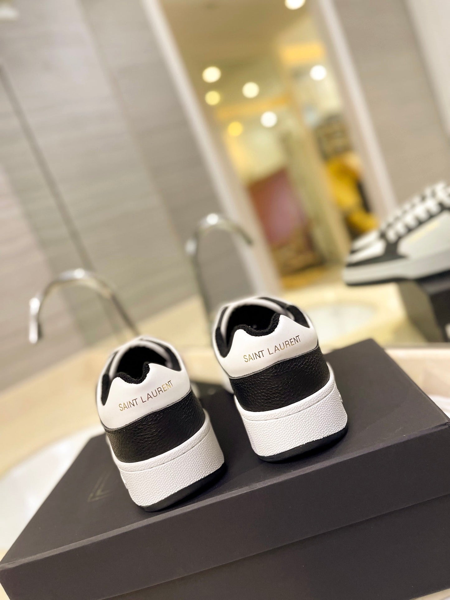 SL SL/61 SNEAKERS WHITE-BLACK CALFSKIN - 35