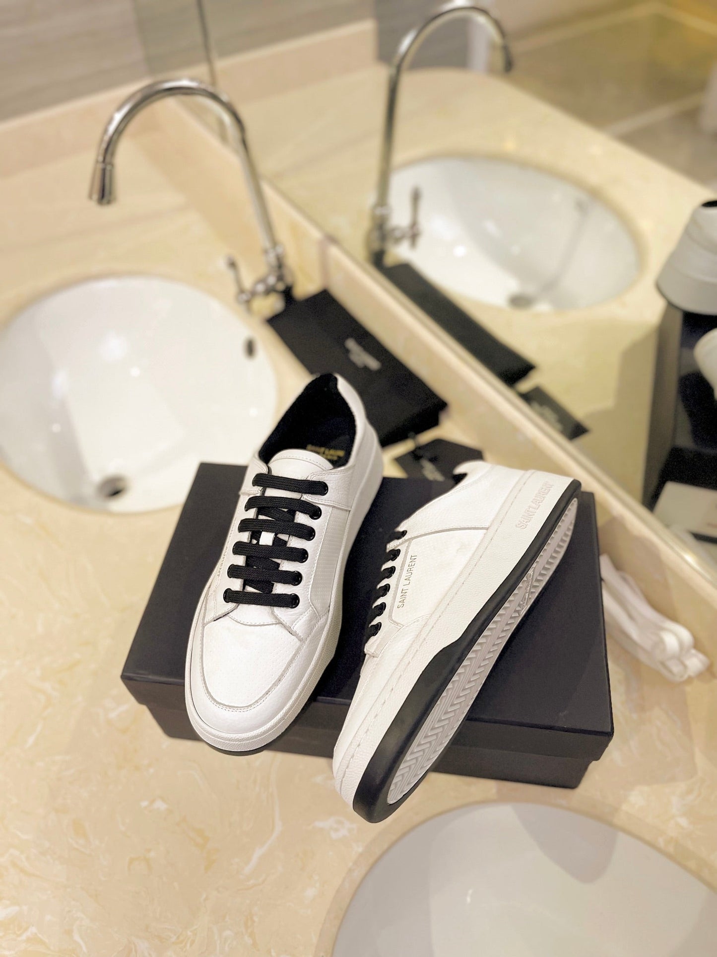 SL SL/61 SNEAKERS WHITE-BLACK LACES CALFSKIN - 35