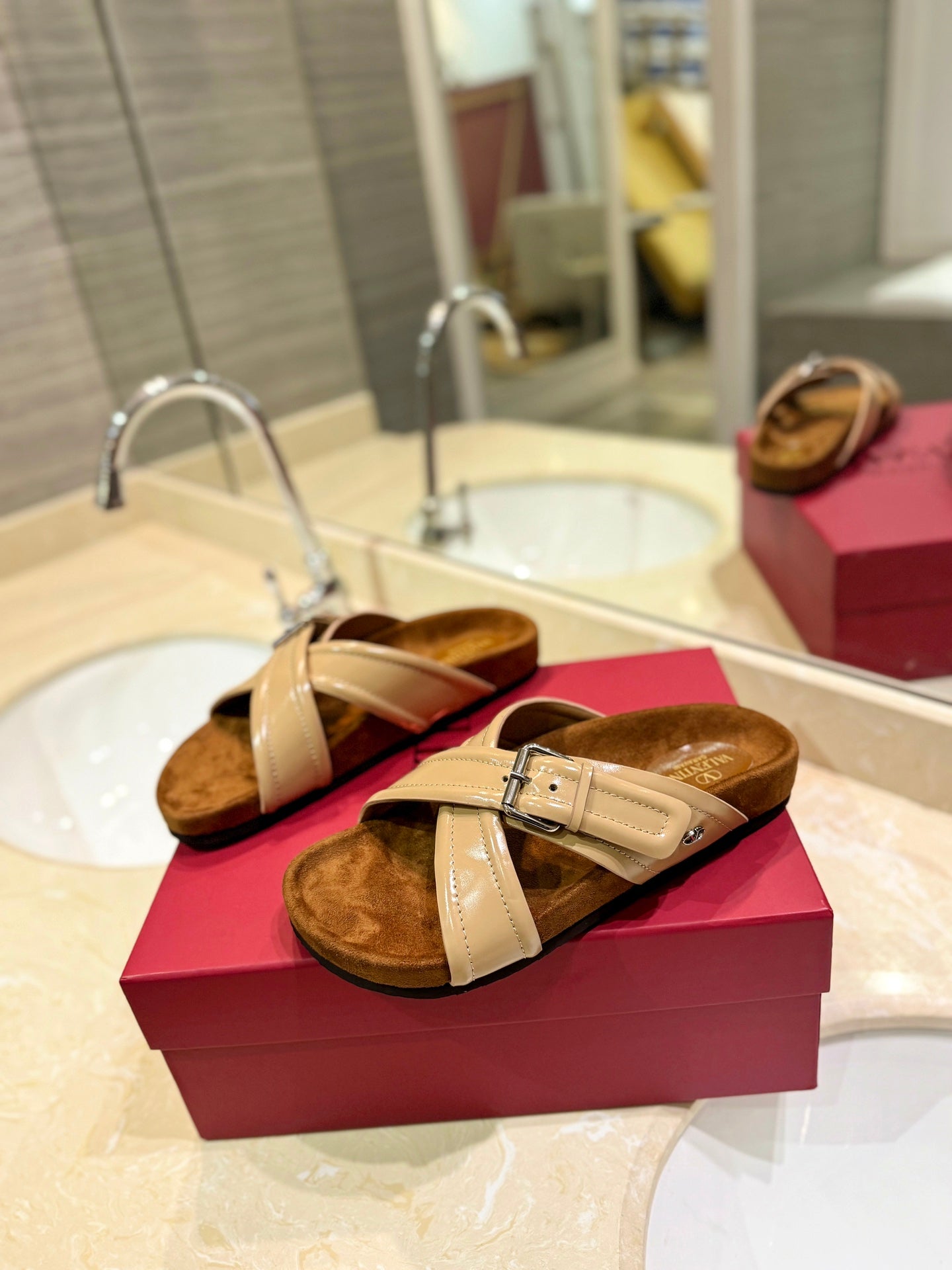CROSSOVER - STRAP CAMEL BROWN CALFSKIN SLIDE - 35