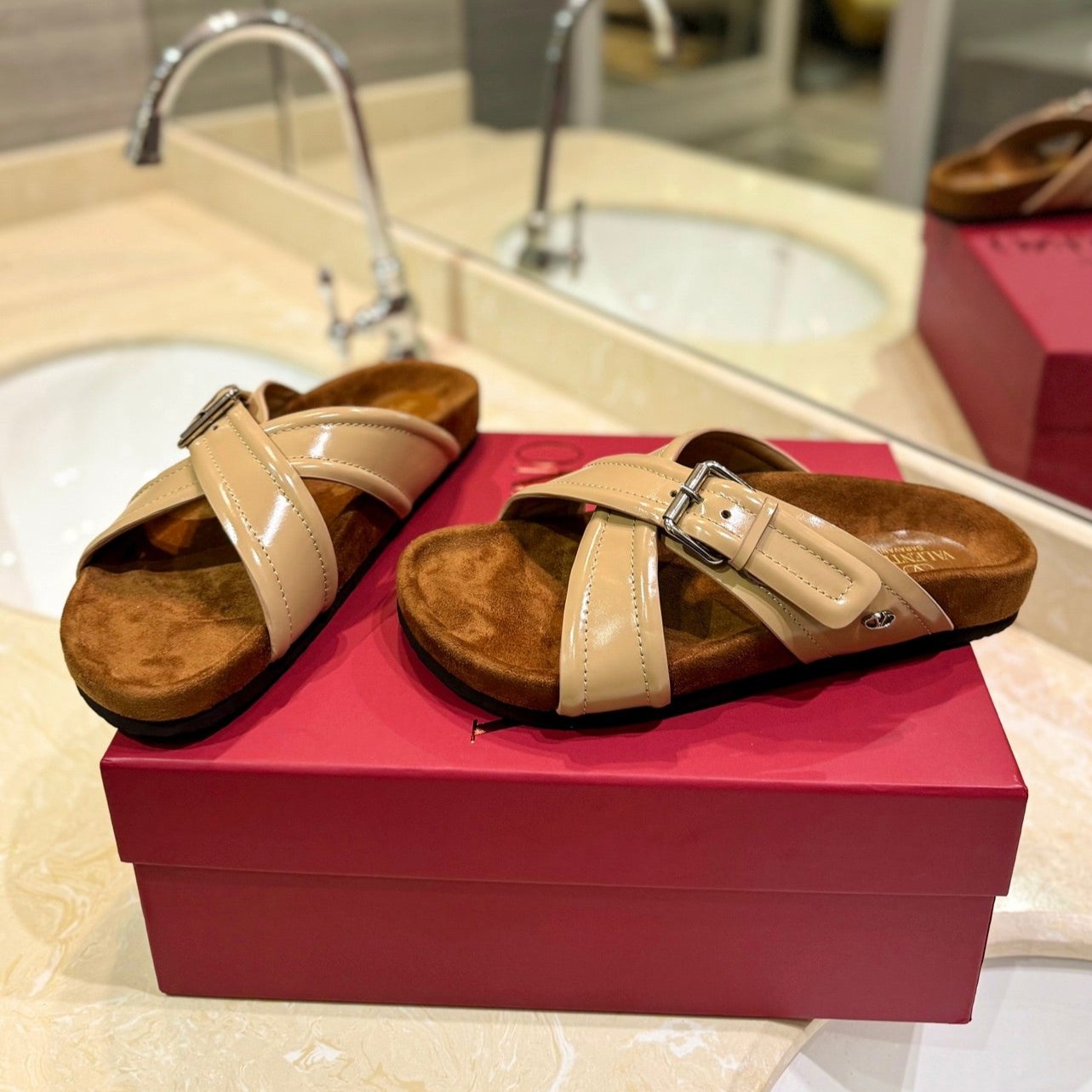 CROSSOVER - STRAP CAMEL BROWN CALFSKIN SLIDE - 35