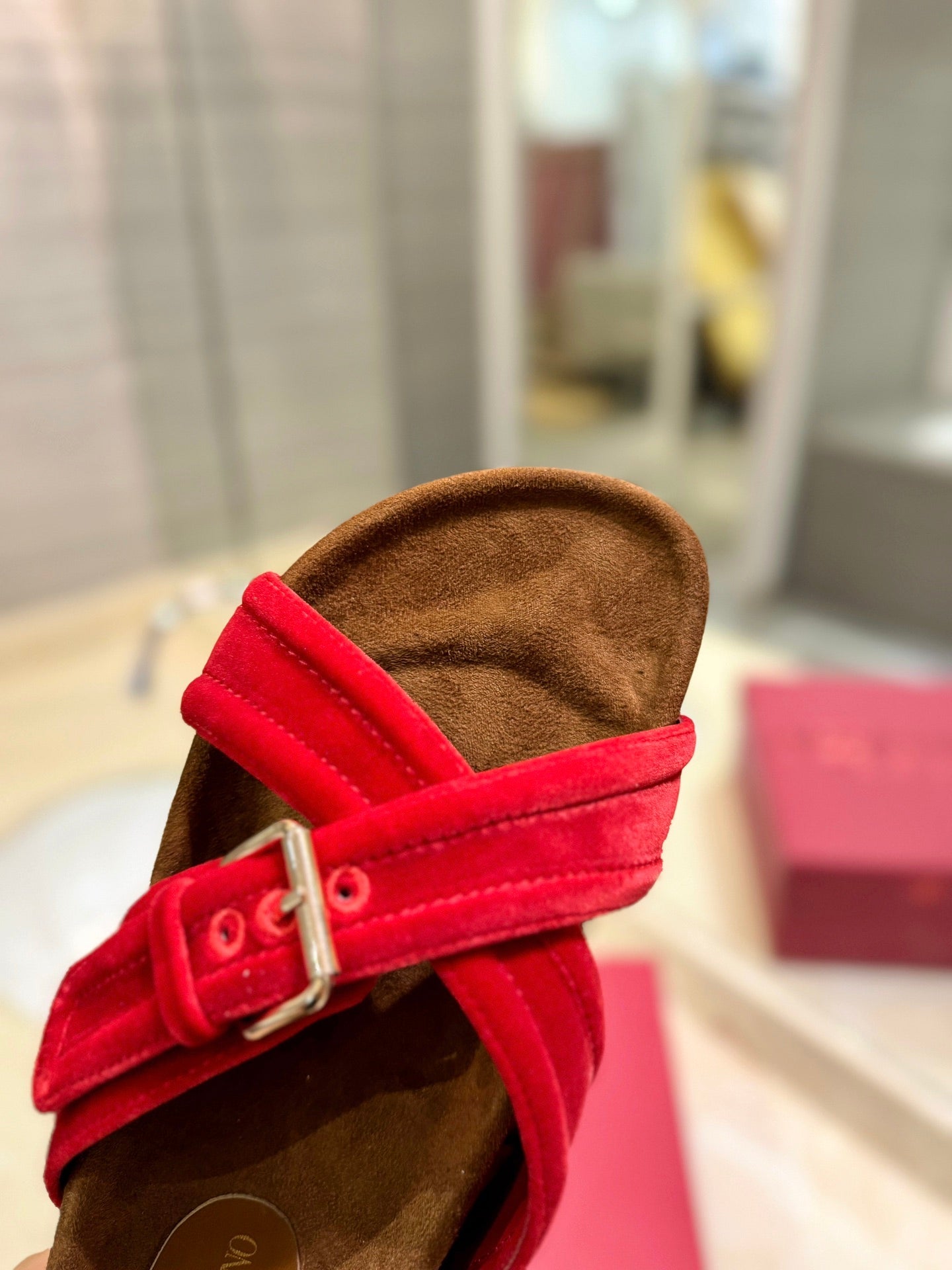 FUSSFRIEND CHERRY RED SILK VELVET SLIDE SANDALS - 35