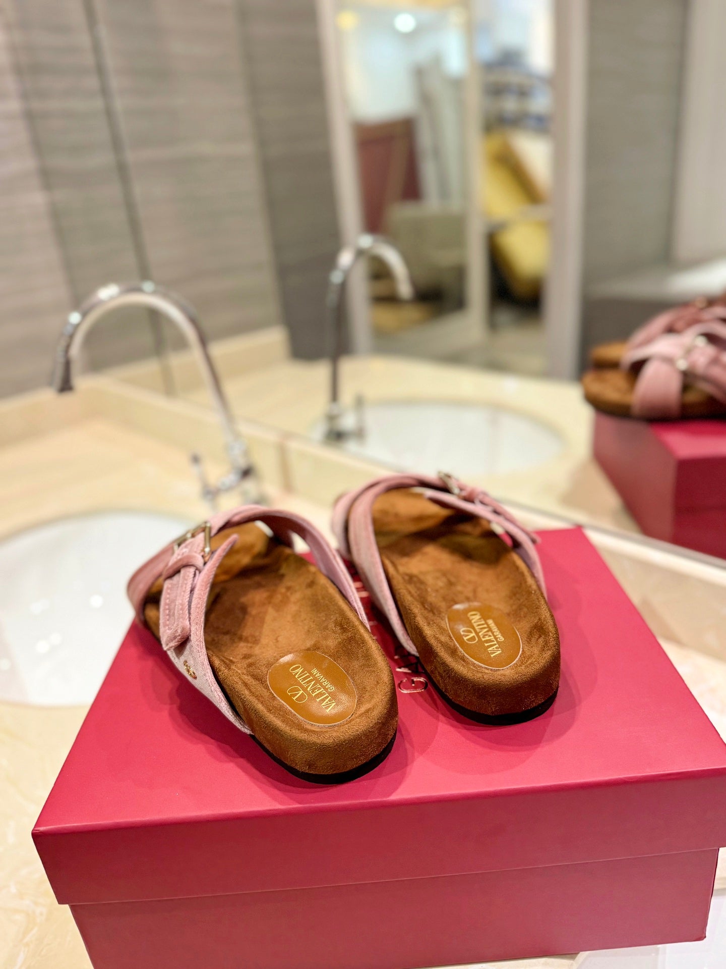 FUSSFRIEND CREPE PINK SILK VELVET SLIDE SANDALS - 35