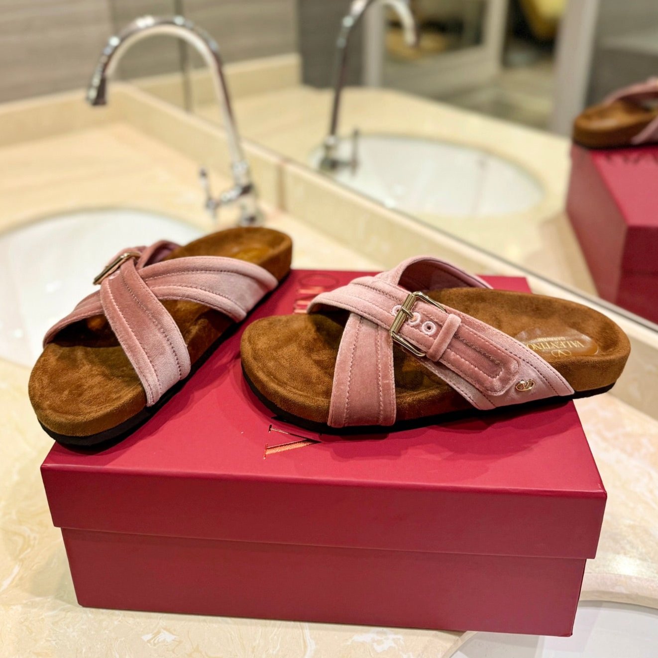 FUSSFRIEND CREPE PINK SILK VELVET SLIDE SANDALS - 35