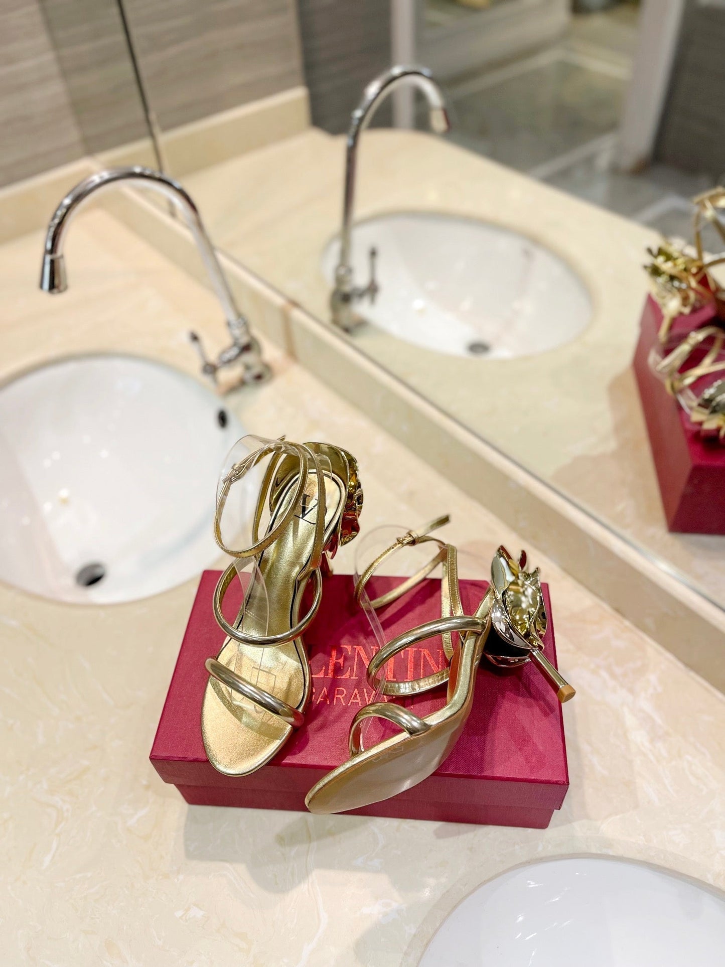 HIGH HEEL SANDAL 10 CM IN GOLD CALFSKIN - 35