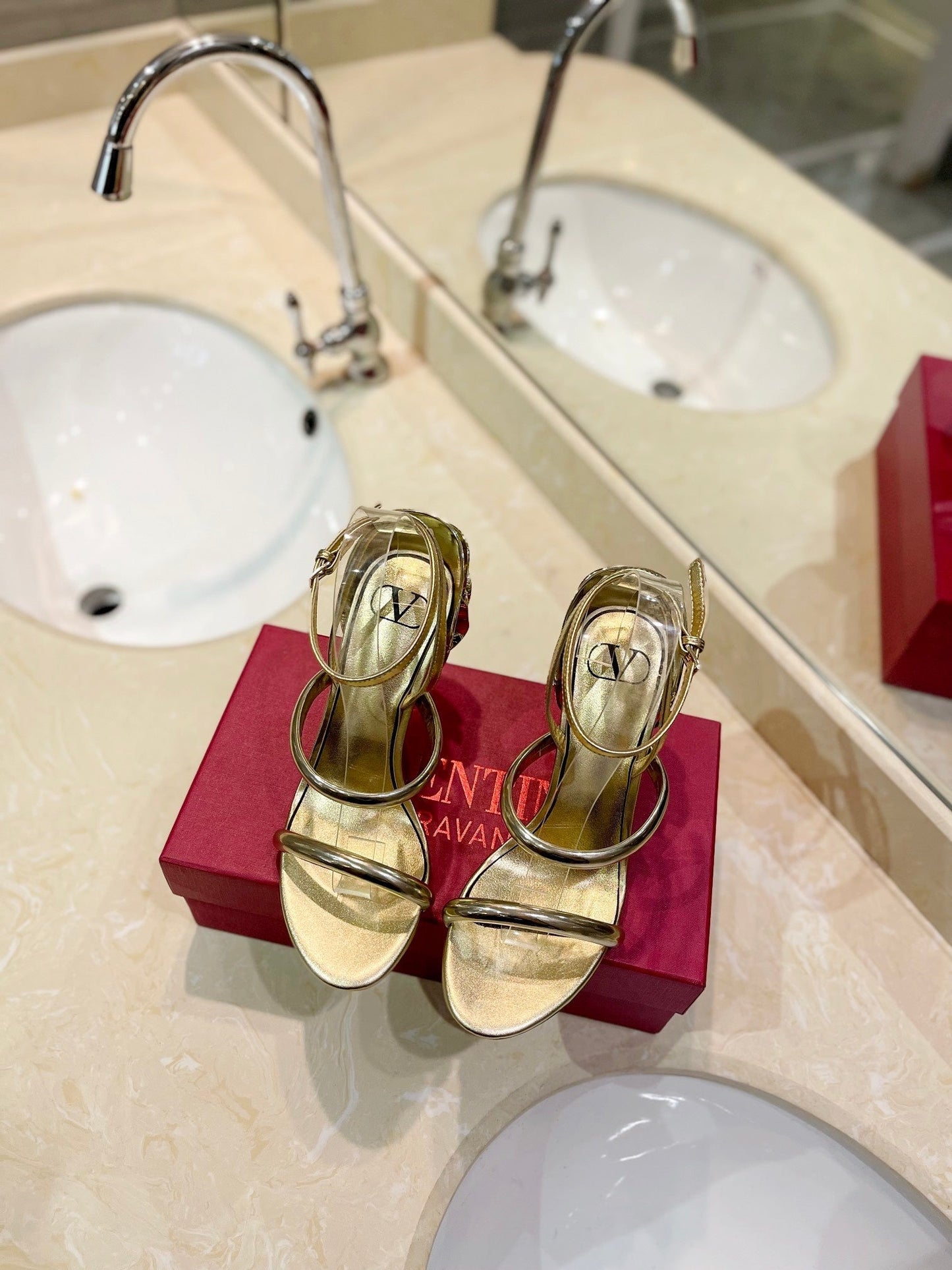 HIGH HEEL SANDAL 10 CM IN GOLD CALFSKIN - 35