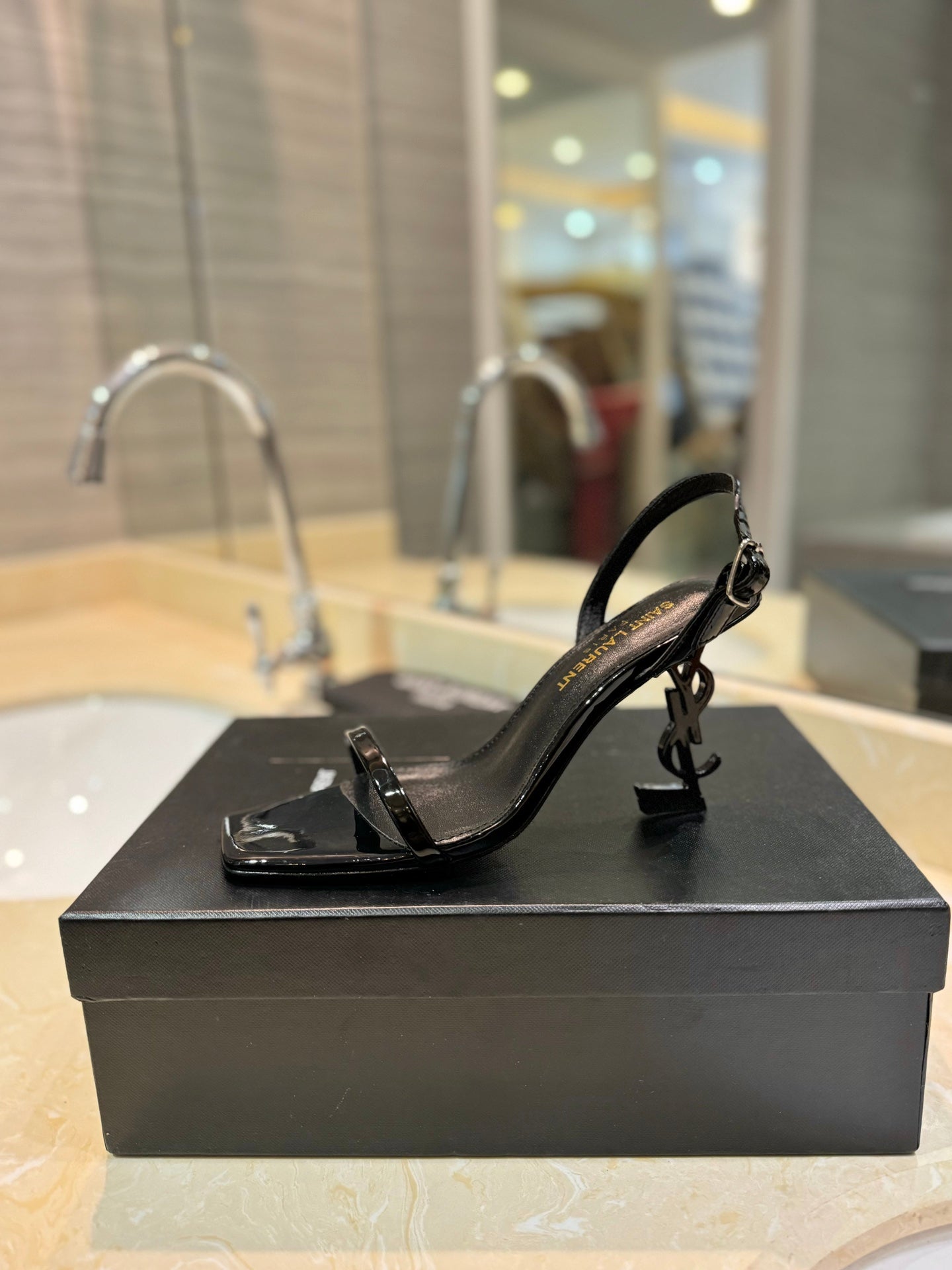 SL OPYUM SANDALS 80 BLACK CALFSKIN - 35
