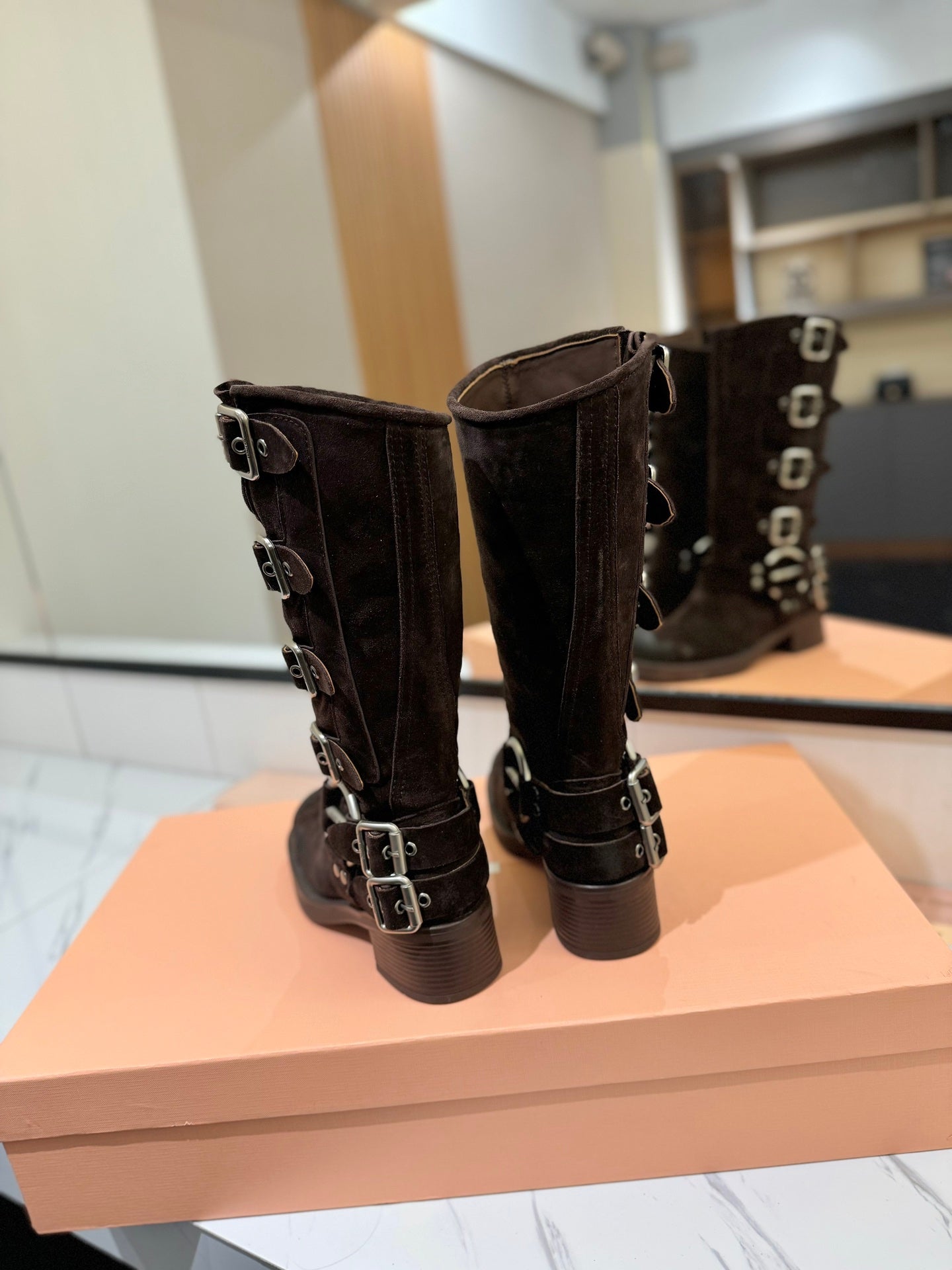THICK-SOLED BUCKLE BOOTS IN BLACK SUEDE - 35