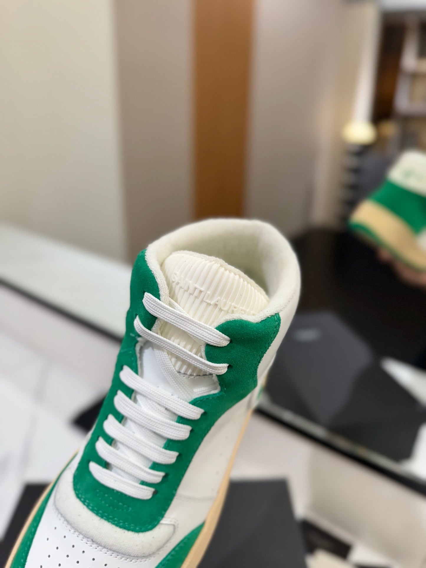 MID-TOP SNEAKERS IN WHITE PERFORATED LAMBSKIN AND GREEN SUEDE - 35