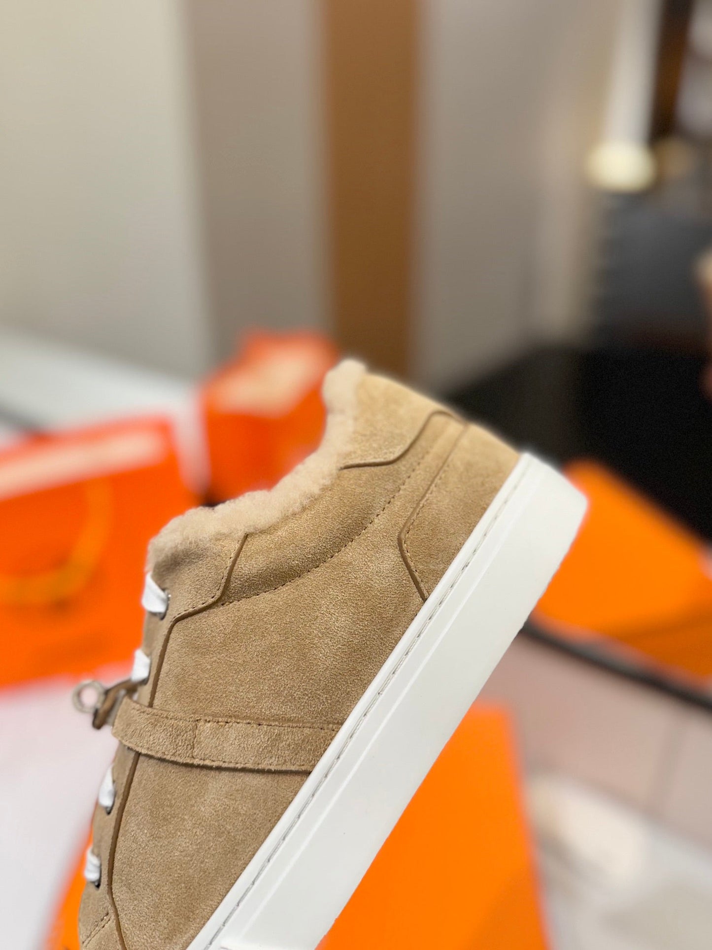 DAY SNEAKER IN TORTILLA BROWN SUEDE AND FLEECE LINING - 35