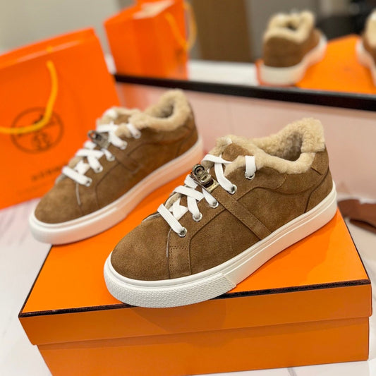DAY SNEAKER IN BRONZE BROWN SUEDE AND FLEECE LINING - 35