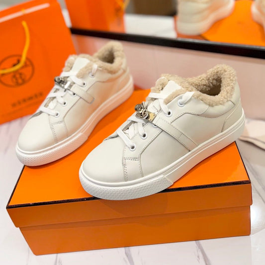 DAY SNEAKER IN WHITE CALFSKIN AND FLEECE LINING - 35