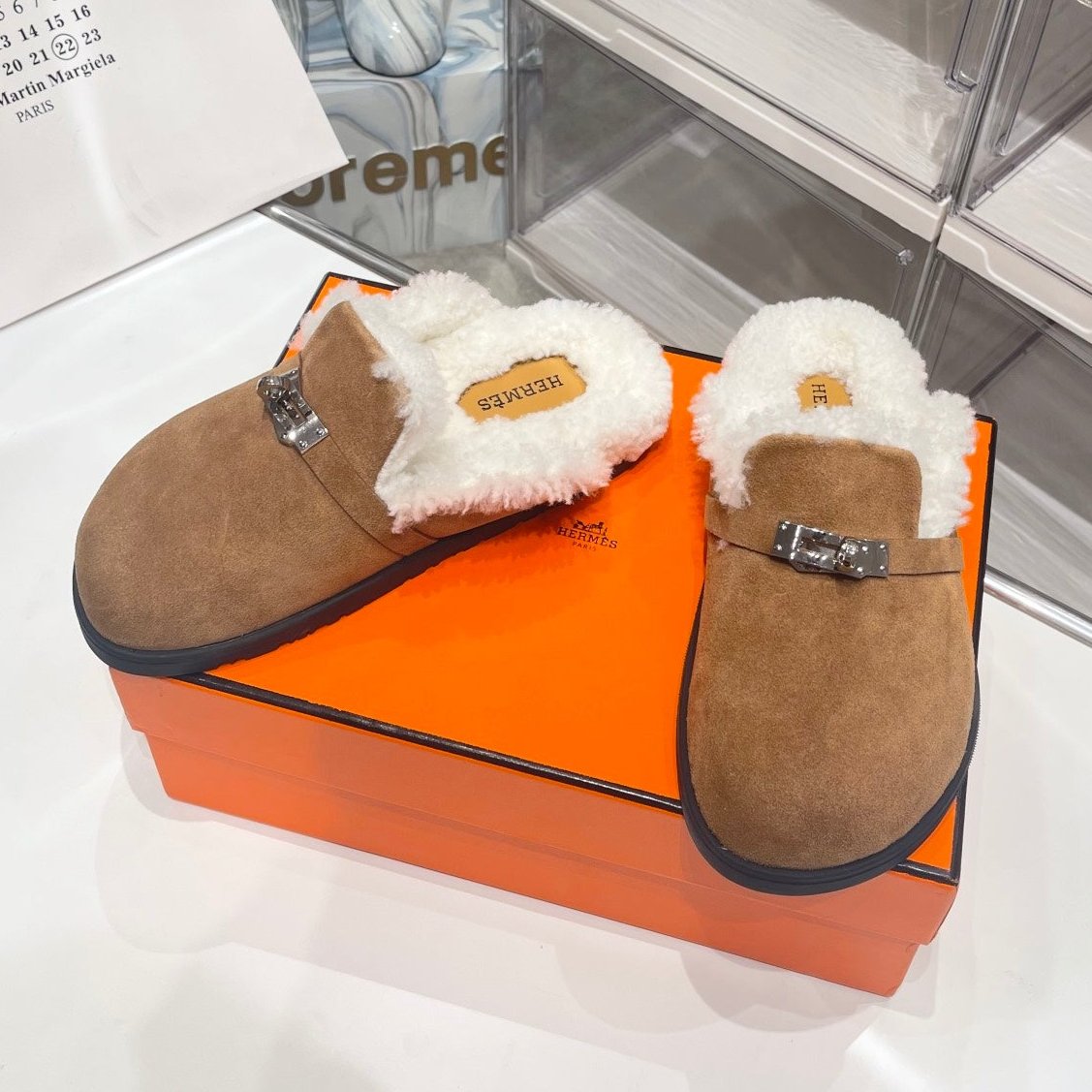 SLIP-ON MULE IN MEDIUM BROWN SUEDE AND SHEARLING LINING - 35