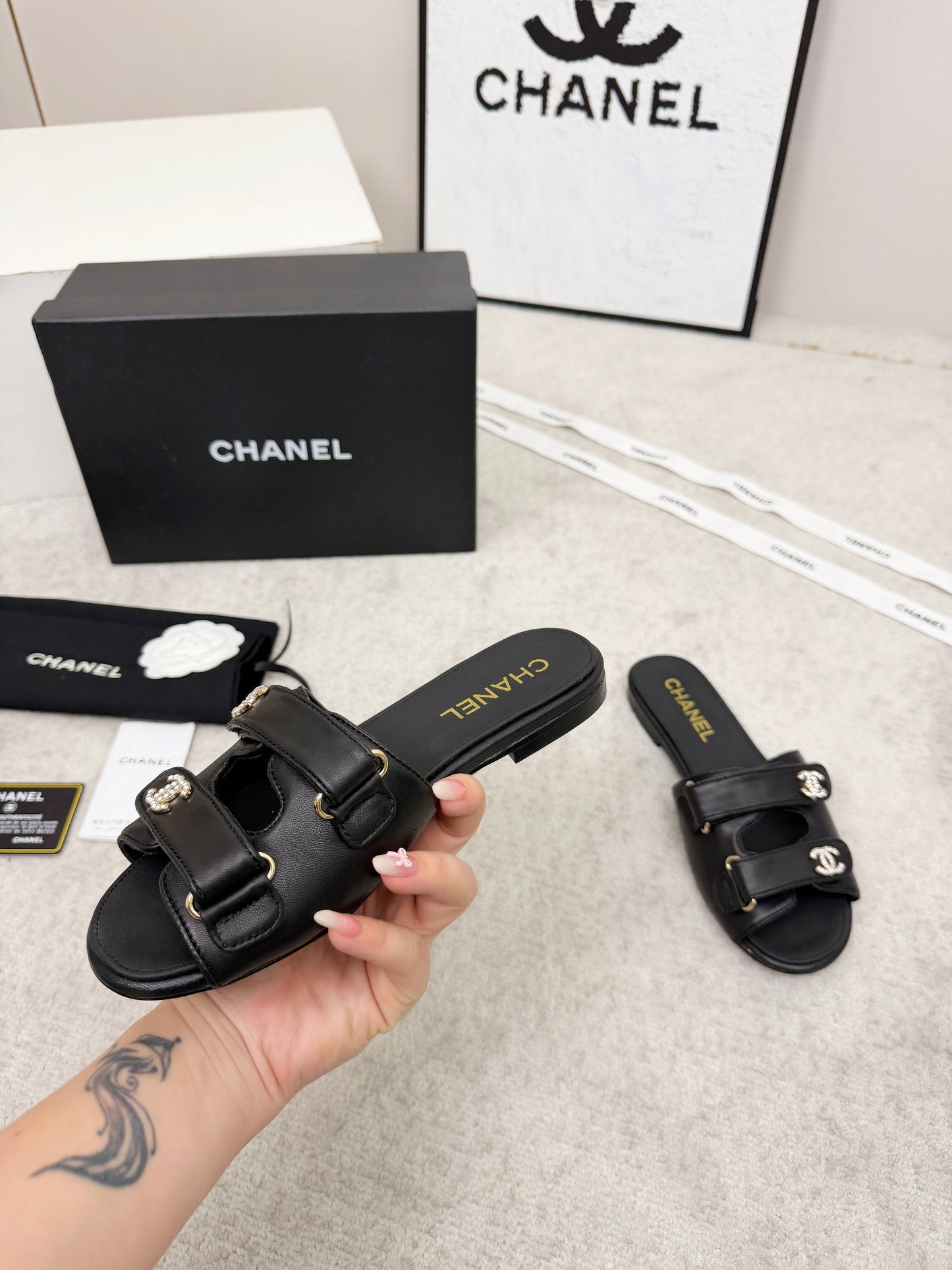 CHANEL 26S DOUBLE STRAP SLIDE SANDALS IN BLACK CALFSKIN
