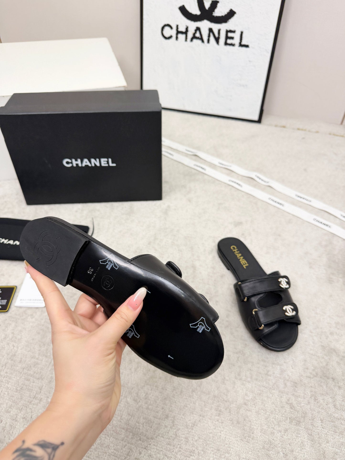 CHANEL 26S DOUBLE STRAP SLIDE SANDALS IN BLACK CALFSKIN