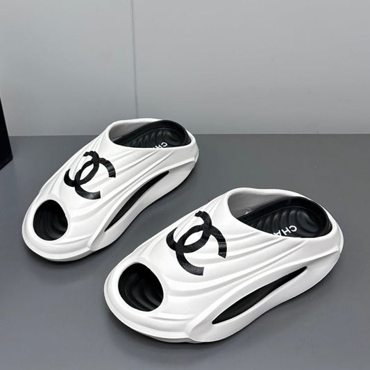 New Double C Foam Lightweight Slippers Boat White Black - 35