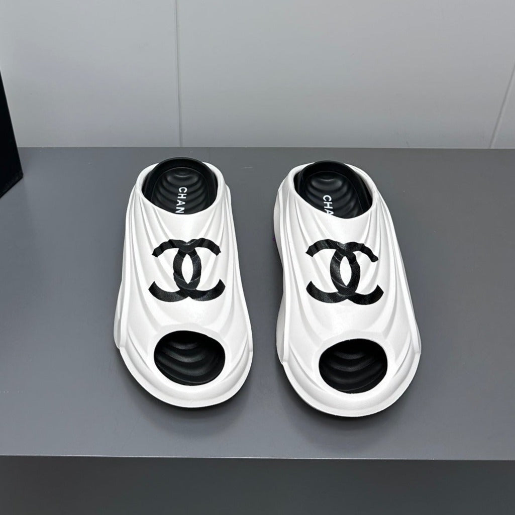 New Double C Foam Lightweight Slippers Boat White Black - 35