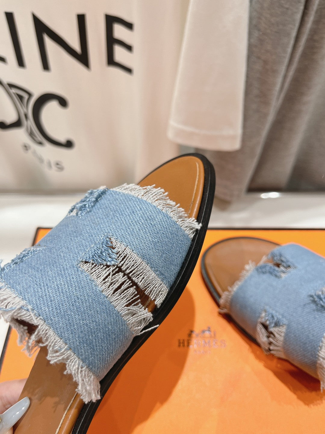 SANTORINI SANDAL BLEU CLAIR LAMBSKIN - 35