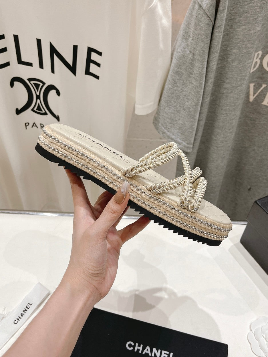 WOVEN STRAP SLIPPERS IN WHITE LAMBSKIN - 35