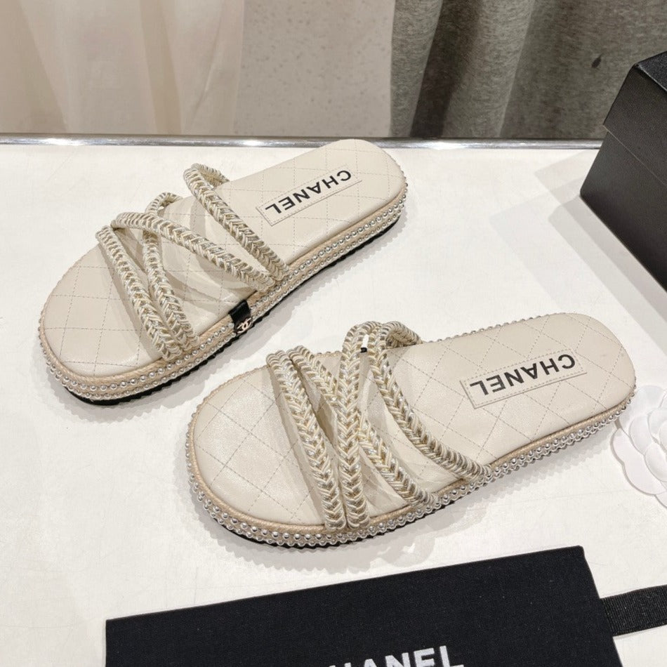 WOVEN STRAP SLIPPERS IN WHITE LAMBSKIN - 35