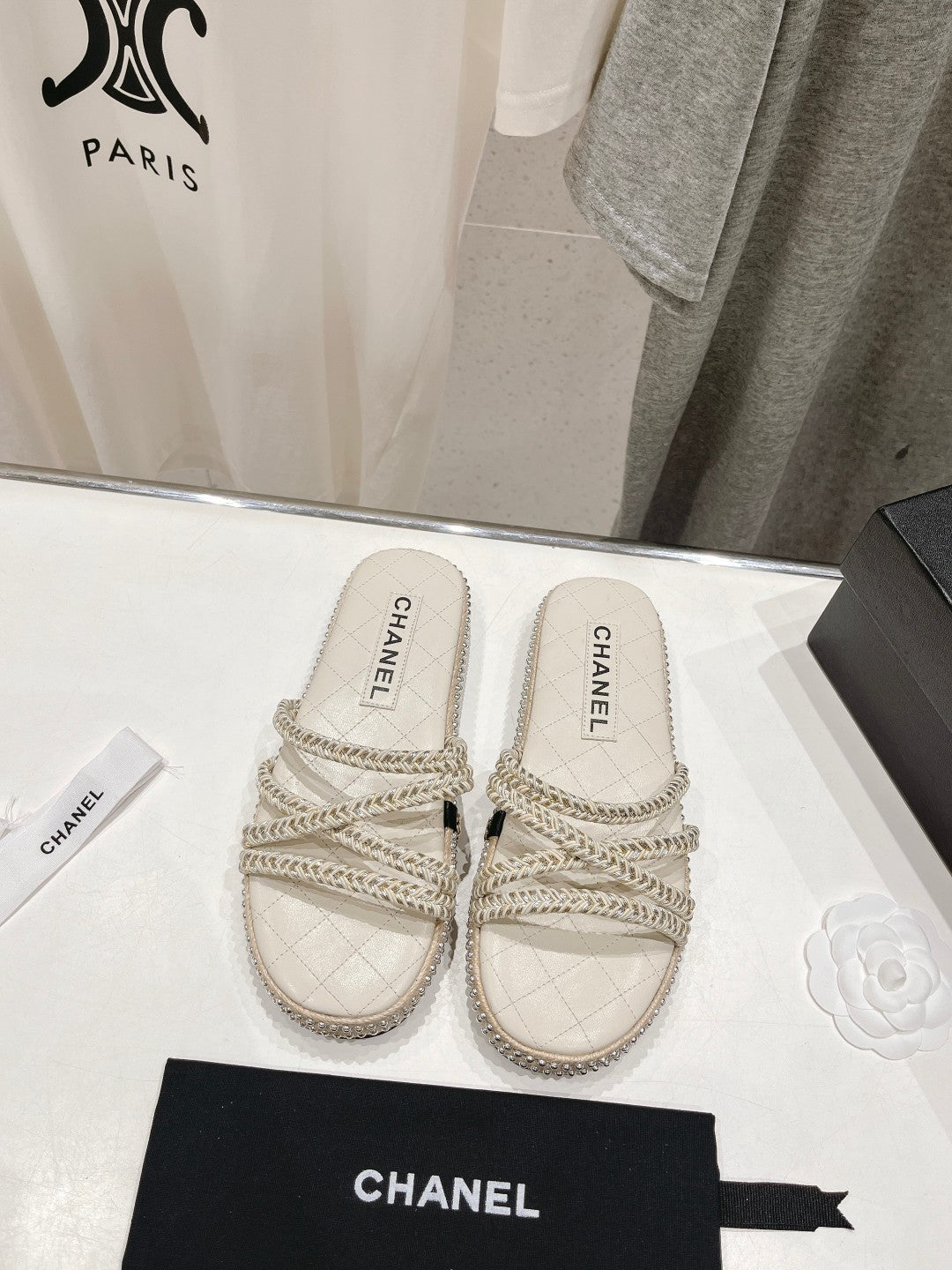 WOVEN STRAP SLIPPERS IN WHITE LAMBSKIN - 35