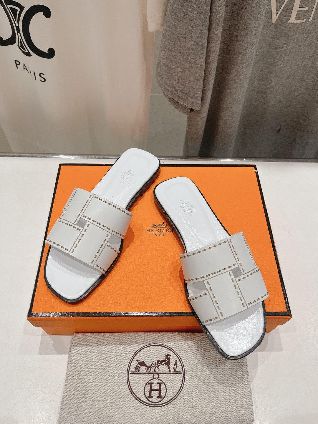 Idioma Sandal White Calfskin - 35