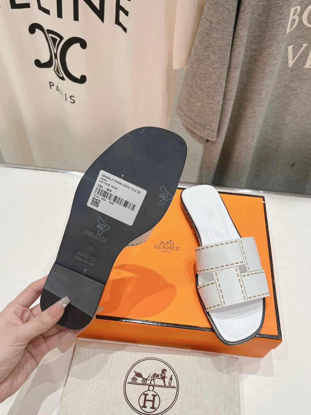 Idioma Sandal White Calfskin - 35
