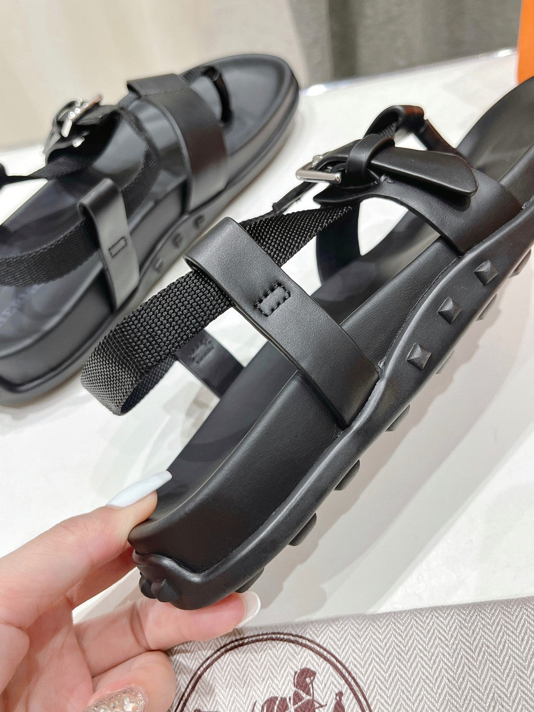SANDAL BRAIDED 30 BLACK CALFSKIN - 35