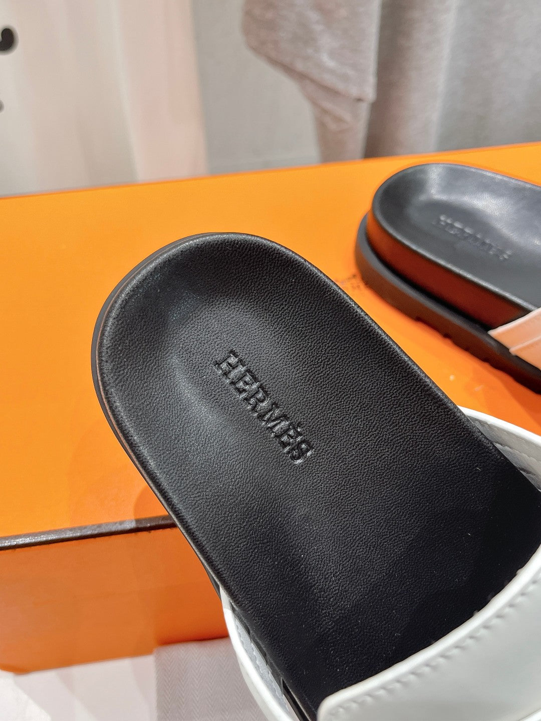 EMPIRE SANDAL BLACK MIX WHITE CALFSKIN - 35