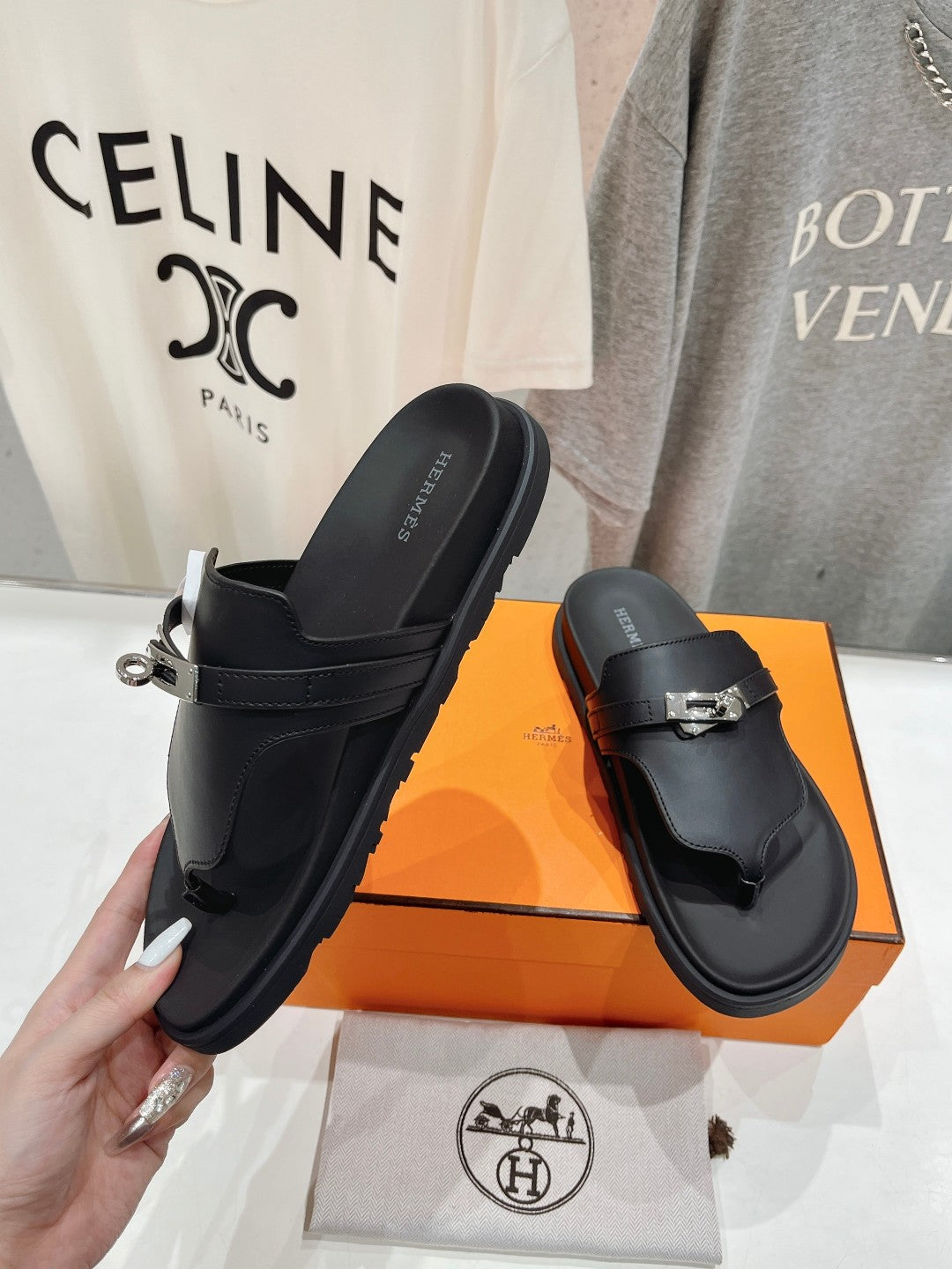 EMPIRE SANDAL BLACK CALFSKIN - 35