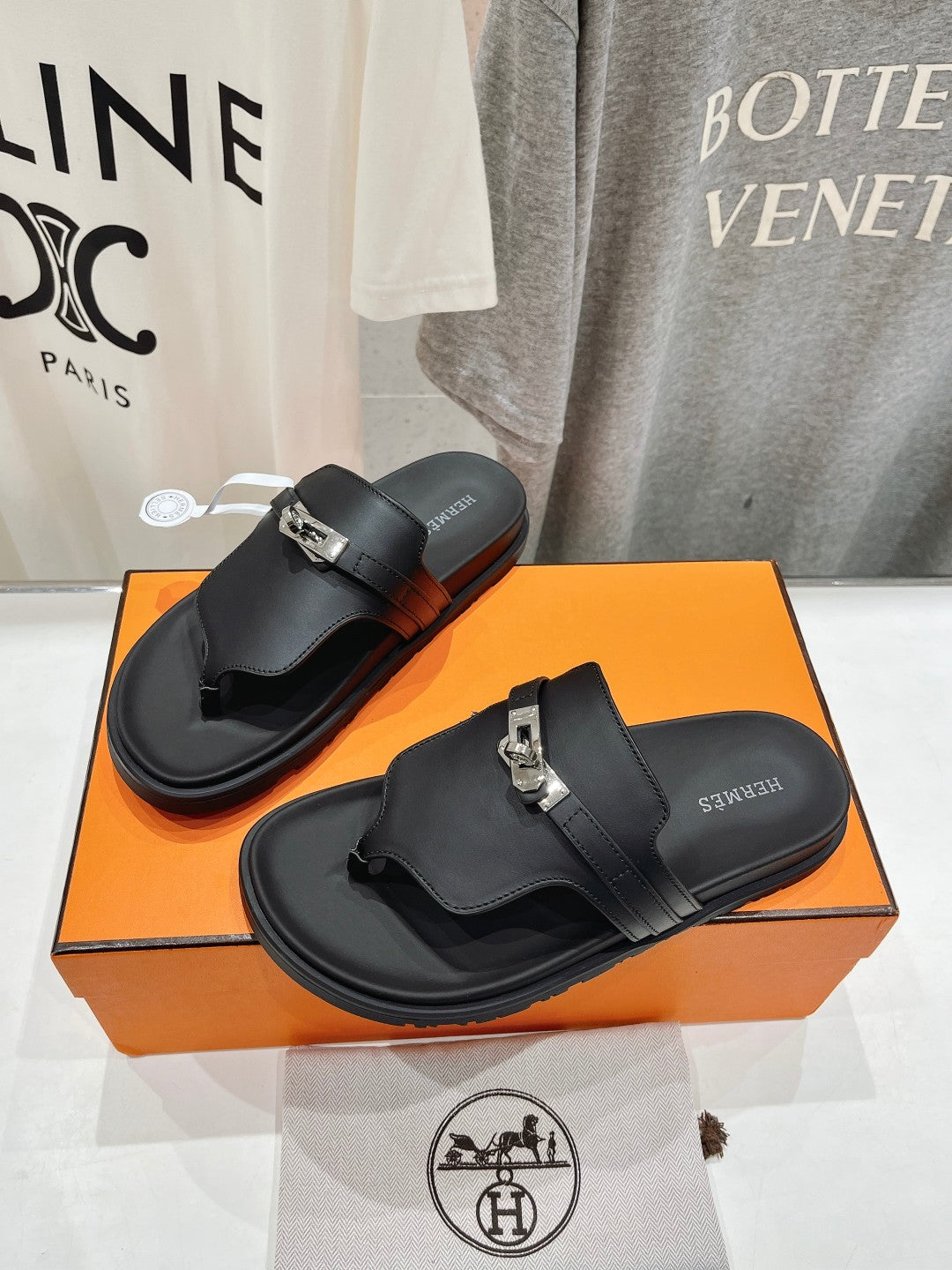 EMPIRE SANDAL BLACK CALFSKIN - 35