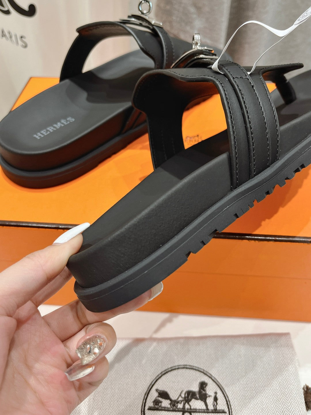 EMPIRE SANDAL BLACK CALFSKIN - 35